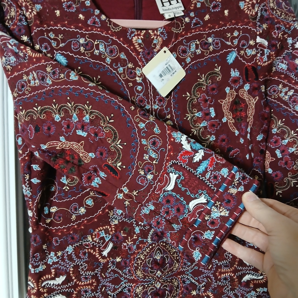 HAUTE HIPPIE dress 3/4 Sleeve MERLOT burgundy Heavily Embroidered Sheath Size 6 - Picture 8 of 15